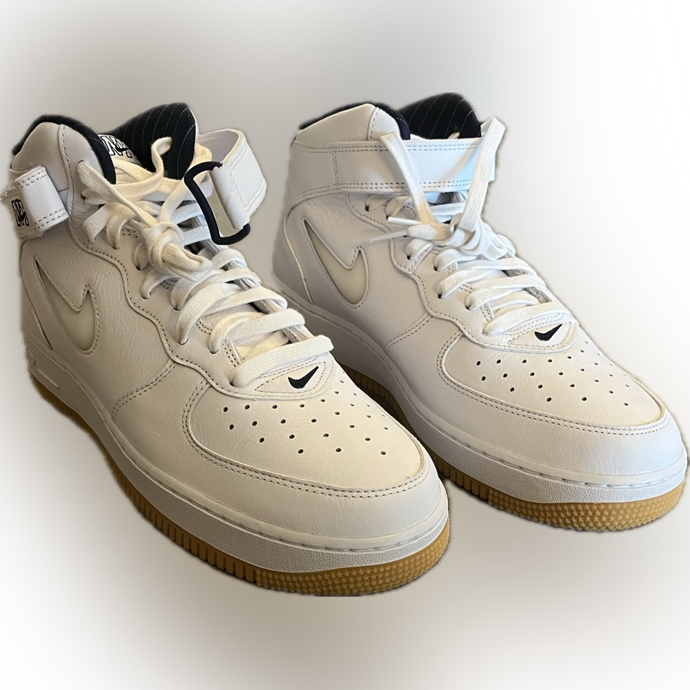 Nike Air Force 1 Mid QS “Jewel NYC” White/Navy Size 10.5 Limited Edition